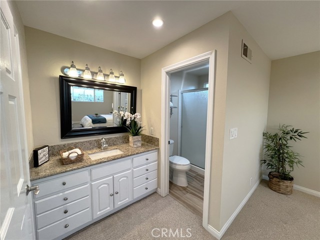 Detail Gallery Image 14 of 39 For 2413 Steed Ct, Lomita,  CA 90717 - 4 Beds | 2/1 Baths