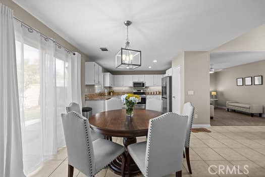 145 Buckthorn Way, Corona CA: https://media.crmls.org/medias/59e180f8-6676-4cd3-9ce4-c4cee683502c.jpg