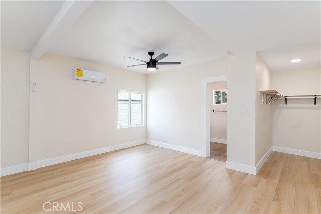 Detail Gallery Image 21 of 33 For 6823 Orange, Highland,  CA 92346 - 5 Beds | 2 Baths