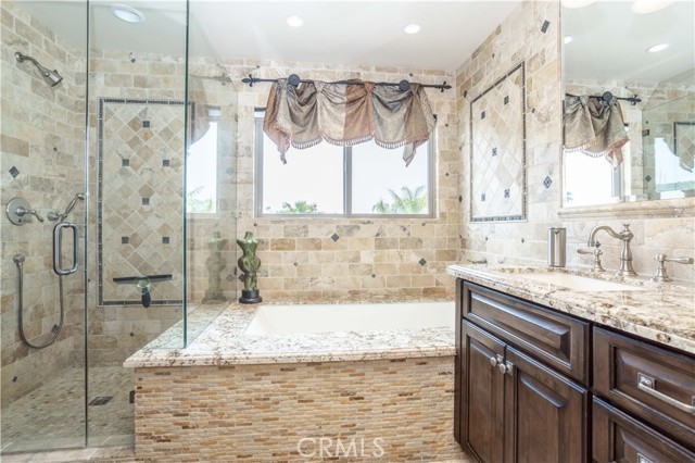 Detail Gallery Image 16 of 30 For 17714 Candia Ct, Granada Hills,  CA 91344 - 5 Beds | 4 Baths