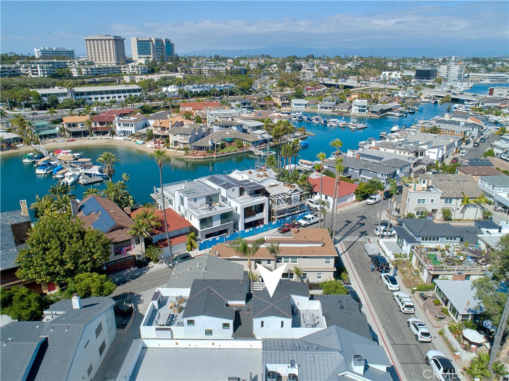 https://media.crmls.org/medias/59e266d1-8244-4763-8b0b-87f5db582cb5.jpg?preset=X-Large