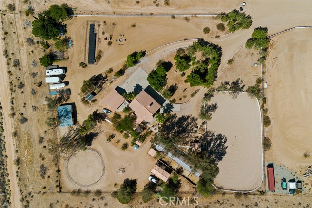 10431 Tussing Ranch Court, Apple Valley CA: https://media.crmls.org/medias/59e2e77c-e07b-484c-9102-e5738bccd387.jpg