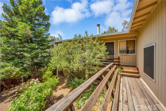 Detail Gallery Image 1 of 17 For 9661 Fairway Dr, Kelseyville,  CA 95451 - 2 Beds | 2 Baths