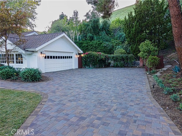 Detail Gallery Image 31 of 33 For 5555 Jed Smith Rd, Hidden Hills,  CA 91302 - 4 Beds | 3 Baths