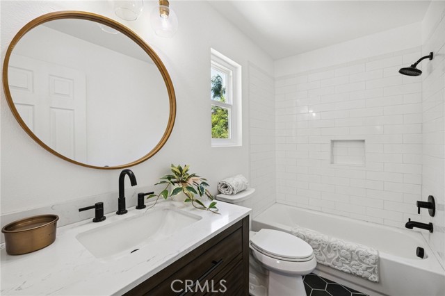 Detail Gallery Image 23 of 39 For 5731 5731 Applecross, Riverside,  CA 92507 - 3 Beds | 2/1 Baths