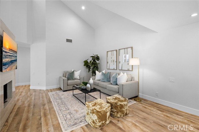 27 Palm Beach Court, Dana Point CA: https://media.crmls.org/medias/59e526b4-e0d9-4702-8a17-440f27623919.jpg