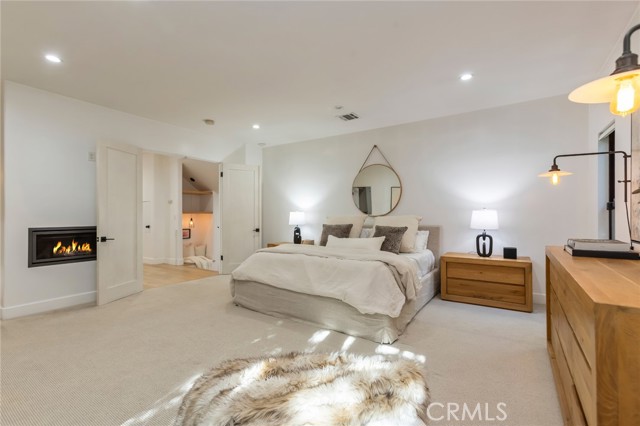 13714 Valley Vista, Sherman Oaks CA: https://media.crmls.org/medias/59e58b87-84fc-415b-aefc-27f8c21541d9.jpg