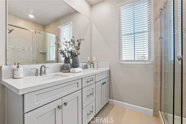 Detail Gallery Image 24 of 34 For 19091 Azul Ln, Huntington Beach,  CA 92648 - 4 Beds | 2/1 Baths
