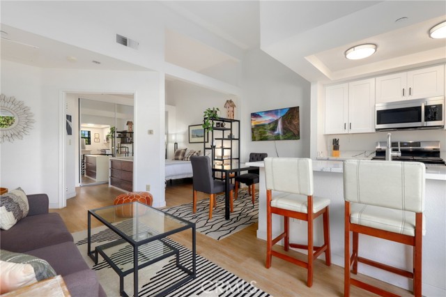 Detail Gallery Image 3 of 25 For 1046 Calle Del Cerro, San Clemente,  CA 92672 - 1 Beds | 1 Baths