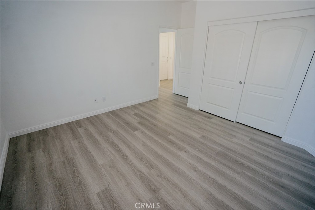 https://media.crmls.org/medias/59e8468d-e2b6-4e04-9d19-26cfa199a92e.jpg?preset=X-Large