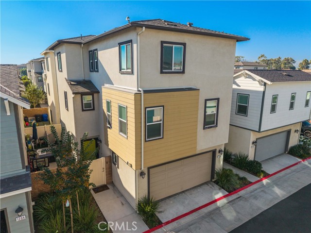 Detail Gallery Image 45 of 61 For 1208 Dock, Harbor City,  CA 90710 - 4 Beds | 4 Baths