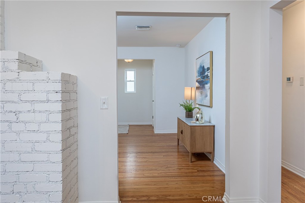 2411 N Lamer StreetBurbank img 5