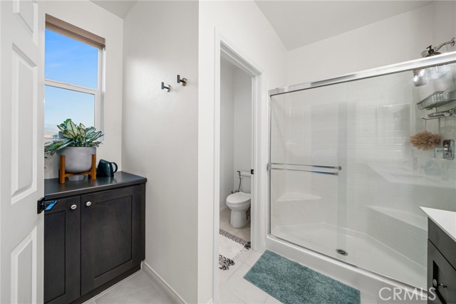 Detail Gallery Image 27 of 34 For 329 N Standard, Santa Ana,  CA 92701 - 4 Beds | 3/1 Baths