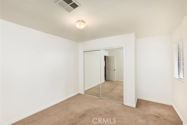 30026 Santiago Road, Temecula CA: https://media.crmls.org/medias/59e99d62-55d2-4265-bc26-e4a28ecbd1e5.jpg