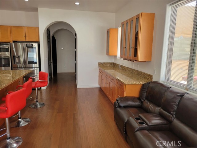 Detail Gallery Image 7 of 25 For 3110 W Avenue M15, Lancaster,  CA 93536 - 7 Beds | 4 Baths