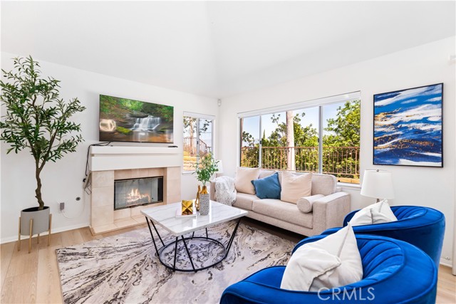 Detail Gallery Image 5 of 45 For 1817 Borrego Dr, West Covina,  CA 91791 - 4 Beds | 3 Baths