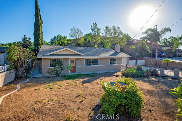 Detail Gallery Image 3 of 56 For 1050 1st St, Norco,  CA 92860 - 6 Beds | 5 Baths