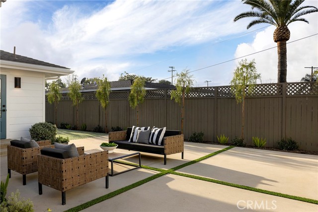 Detail Gallery Image 35 of 37 For 212 E 19th St, Costa Mesa,  CA 92627 - 5 Beds | 4 Baths