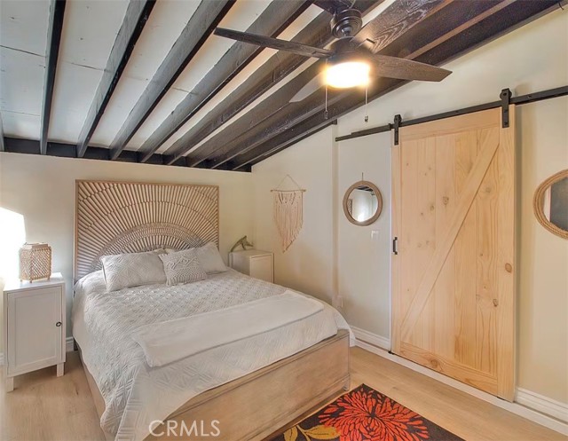 Detail Gallery Image 9 of 21 For 1002 Cherokee St, Fawnskin,  CA 92333 - 4 Beds | 3 Baths