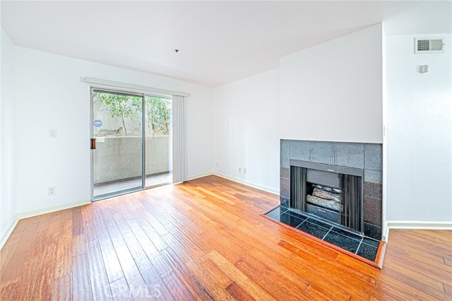 Detail Gallery Image 5 of 32 For 345 S Alexandria Ave #121,  Los Angeles,  CA 90020 - 1 Beds | 1 Baths