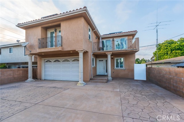 Detail Gallery Image 1 of 41 For 4445 W 163rd St., Lawndale,  CA 90260 - 4 Beds | 3/1 Baths