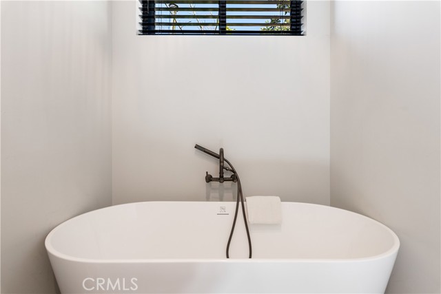 Detail Gallery Image 24 of 73 For 12630 Lakeshore Dr, Clearlake,  CA 95422 - 3 Beds | 3 Baths