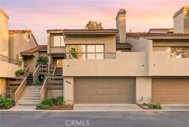 Detail Gallery Image 2 of 54 For 26542 Azuer, Mission Viejo,  CA 92691 - 3 Beds | 3 Baths