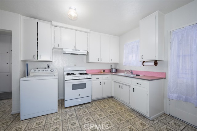 3 Bed Home for Sale in Ontario, California