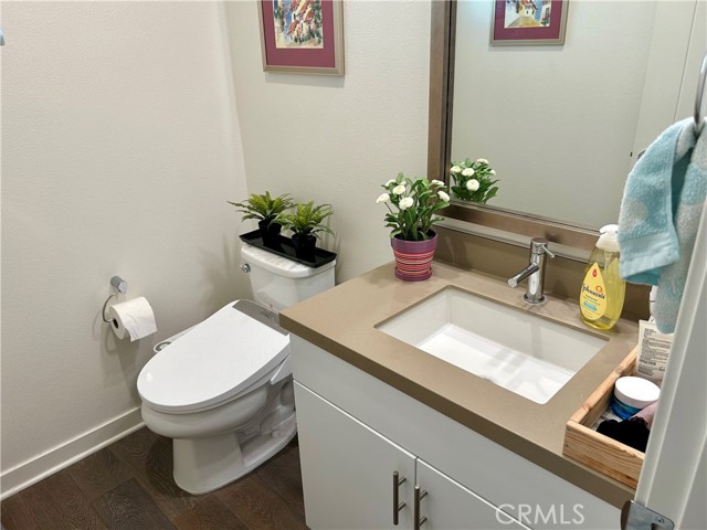 Detail Gallery Image 6 of 29 For 27 Jasmine, Lake Forest,  CA 92630 - 3 Beds | 2/1 Baths