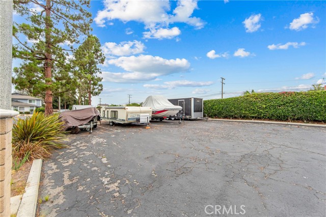Detail Gallery Image 35 of 42 For 16407 La Bonita Ln #140,  Huntington Beach,  CA 92649 - 2 Beds | 1 Baths