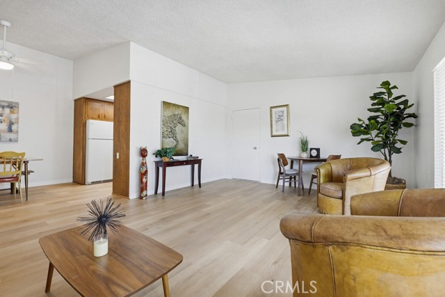 Detail Gallery Image 14 of 48 For 13342 Del Monte 5p,  Seal Beach,  CA 90740 - 2 Beds | 2 Baths