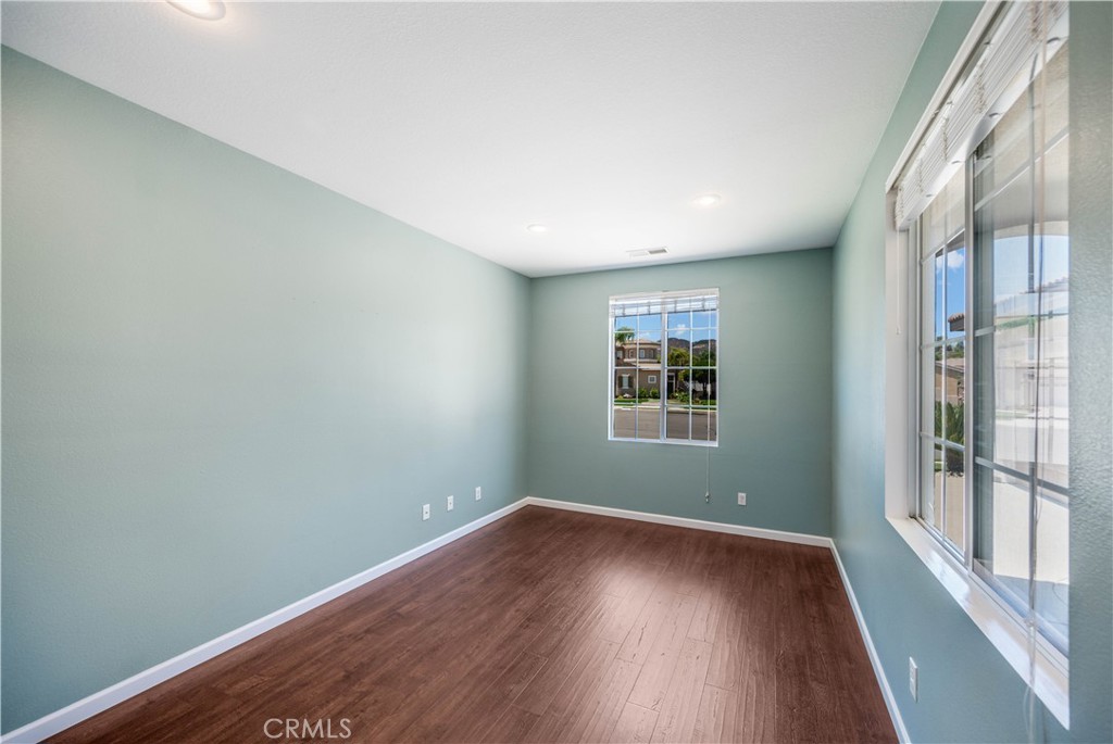 MLS #OC25165991 image #19
