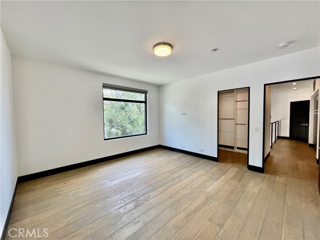 Detail Gallery Image 37 of 42 For 1319 Sunset Plaza Dr, Los Angeles,  CA 90069 - 4 Beds | 4/1 Baths