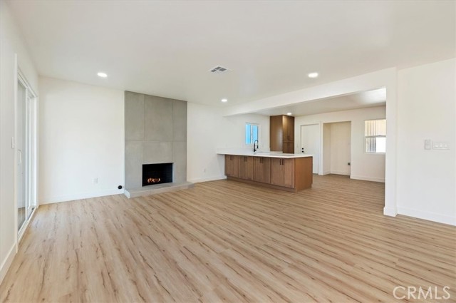 Detail Gallery Image 11 of 32 For 7695 Lakeside Dr, Jurupa Valley,  CA 92509 - 3 Beds | 2 Baths