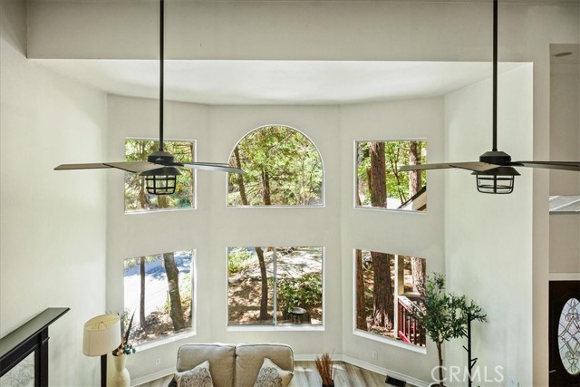 28670 Shenandoah Drive, Lake Arrowhead, CA 92352