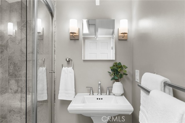 Detail Gallery Image 21 of 43 For 2146 Cowper St, Cambria,  CA 93428 - 6 Beds | 4/1 Baths