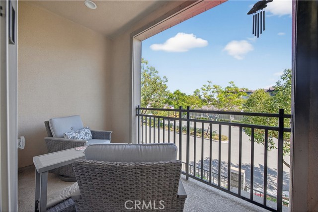 Detail Gallery Image 18 of 38 For 893 Tangelo Way #103,  Corona,  CA 92878 - 3 Beds | 3/1 Baths