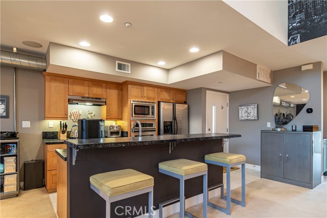 Detail Gallery Image 11 of 38 For 522 S Brea Bld, Brea,  CA 92821 - 3 Beds | 2 Baths