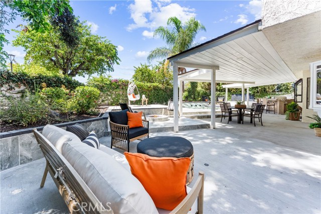 24652 Ashland Drive, Laguna Hills CA: https://media.crmls.org/medias/59f6026d-9764-4267-a912-62253696ad4f.jpg