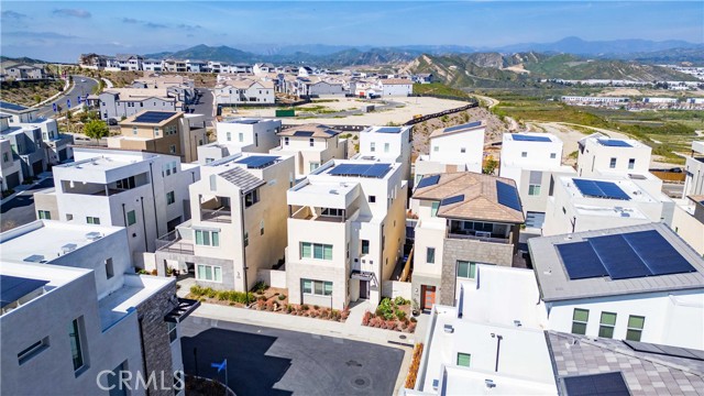 Detail Gallery Image 64 of 69 For 27516 Golden Currant Pl, Valencia,  CA 91381 - 4 Beds | 4/1 Baths