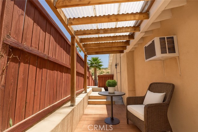 Detail Gallery Image 16 of 22 For 4215 Portola Ave, Los Angeles,  CA 90032 - 5 Beds | 3 Baths