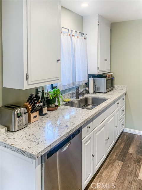 230 Santa Barbara Shores Drive, Goleta CA: https://media.crmls.org/medias/59f6733d-6380-416f-84d7-2e2db61bbf54.jpg
