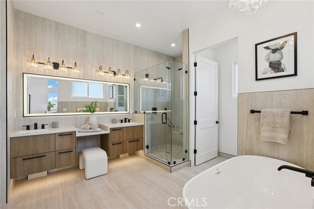 Detail Gallery Image 26 of 52 For 1914 Belmont Ln a,  Redondo Beach,  CA 90278 - 4 Beds | 3/1 Baths