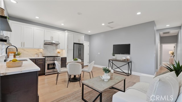 4404 Cogswell, El Monte CA: https://media.crmls.org/medias/59f85986-b1c3-43c3-9e3b-5fad29bbdae5.jpg