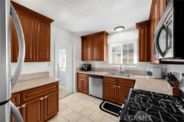 Detail Gallery Image 12 of 48 For 304 S Colfax, La Habra,  CA 90631 - 2 Beds | 2 Baths