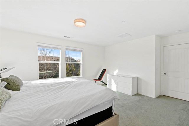 Detail Gallery Image 23 of 35 For 16746 Stags Leap, Fontana,  CA 92336 - 4 Beds | 3 Baths