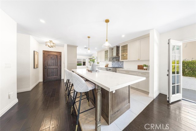 Detail Gallery Image 25 of 74 For 2950 N Lincoln St, Burbank,  CA 91504 - 3 Beds | 2 Baths