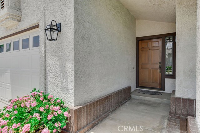 5697 Los Robles, La Verne CA: https://media.crmls.org/medias/59fbe286-0ac1-4ee6-83e2-29f1de3f10aa.jpg