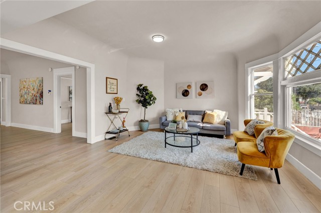227 N Avenue 57, Los Angeles CA: https://media.crmls.org/medias/59fd6db9-723a-4e64-bd52-23734a92a60d.jpg