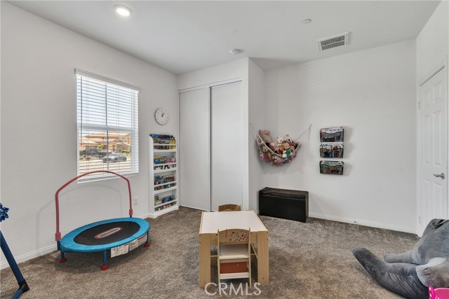 402 Appleton Way, Perris CA: https://media.crmls.org/medias/59fd9ef3-4a31-4cf0-9f95-95a9c978b693.jpg